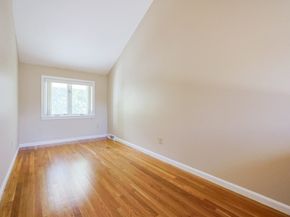 103 Centre Ln 103, Walpole MA 02081