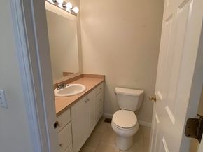 8A Elm St 8A, Framingham MA 01701