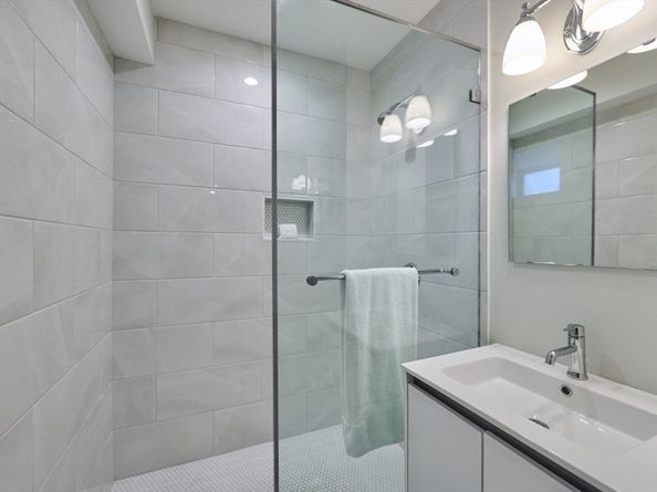 29 Goldsmith Street 1, Boston MA 02130