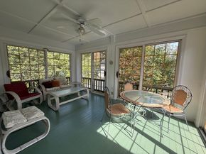 9 Hancock St, Milford MA 01757
