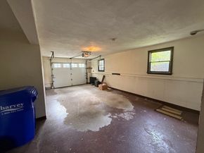 9 Hancock St, Milford MA 01757