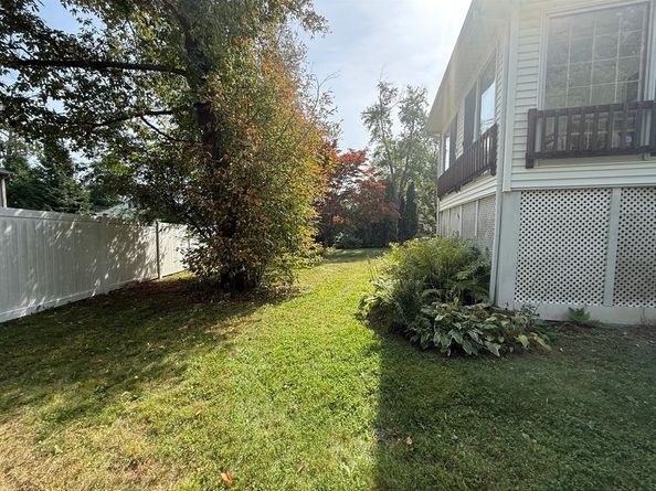 9 Hancock St, Milford MA 01757