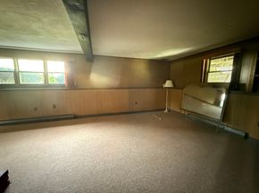 9 Hancock St, Milford MA 01757