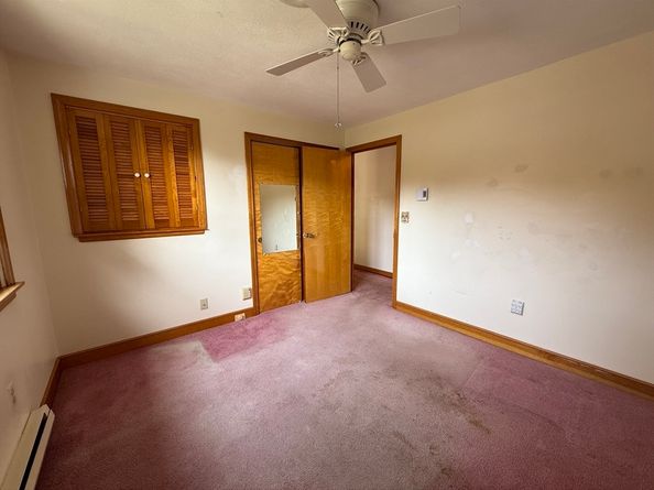 9 Hancock St, Milford MA 01757