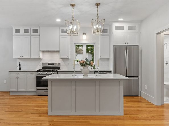 18 Dodge Street, Malden MA 02148