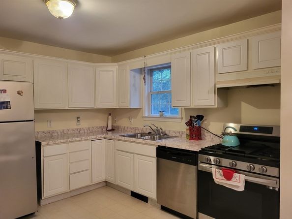 14 Robey Street 14, Boston MA 02119