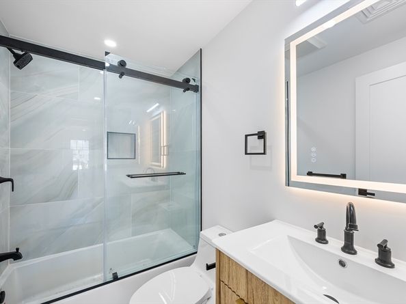 39 Morrison Rd, Braintree MA 02184