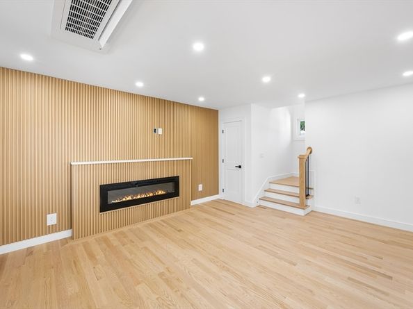 39 Morrison Rd, Braintree MA 02184