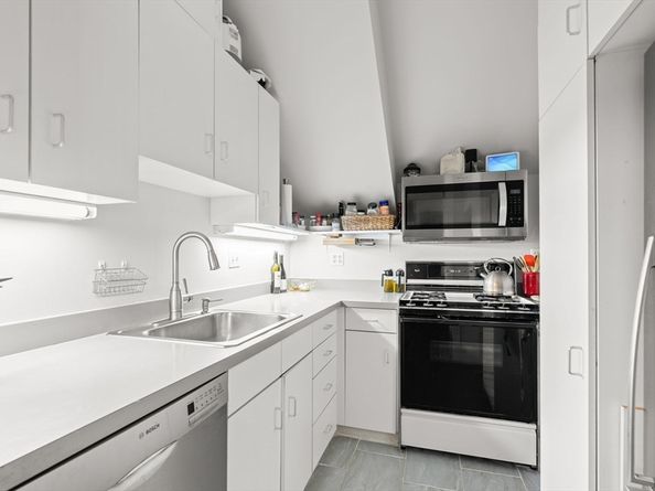 30 Dartmouth Street 3, Boston MA 02116