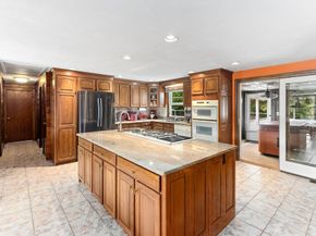 55 Turner Rd, Rockland MA 02370