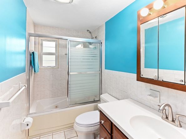 55 Turner Rd, Rockland MA 02370