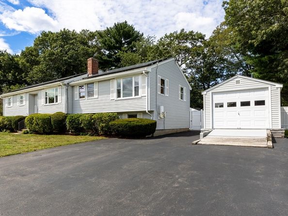 55 Turner Rd, Rockland MA 02370