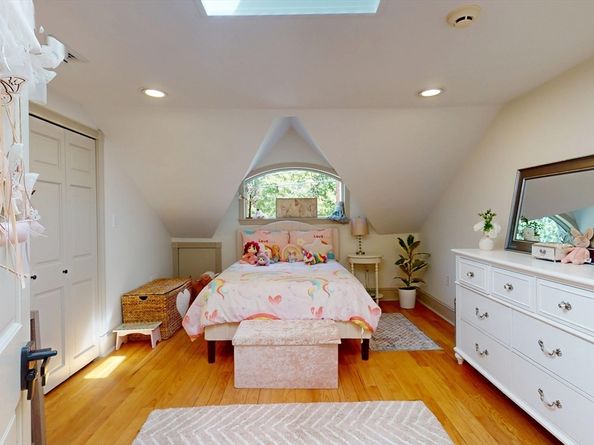 22 Old Cambridge Tpke, Lincoln MA 01773