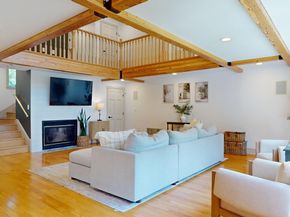 22 Old Cambridge Tpke, Lincoln MA 01773