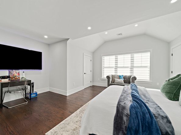 116 Indian Ln, Canton MA 02021