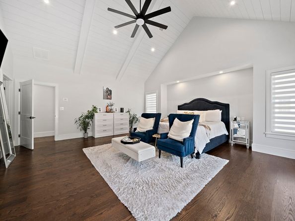 116 Indian Ln, Canton MA 02021