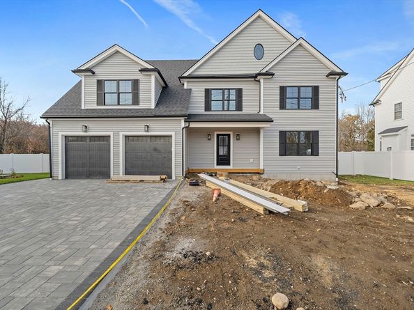 185 Lexington Street, Woburn MA 01801