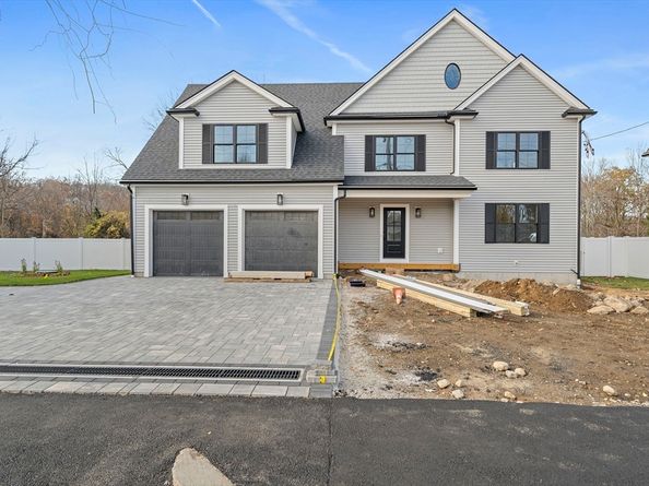 185 Lexington Street, Woburn MA 01801