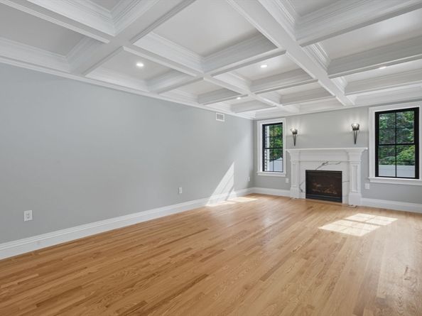 185 Lexington Street, Woburn MA 01801