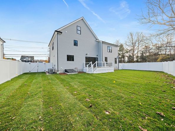 185 Lexington Street, Woburn MA 01801