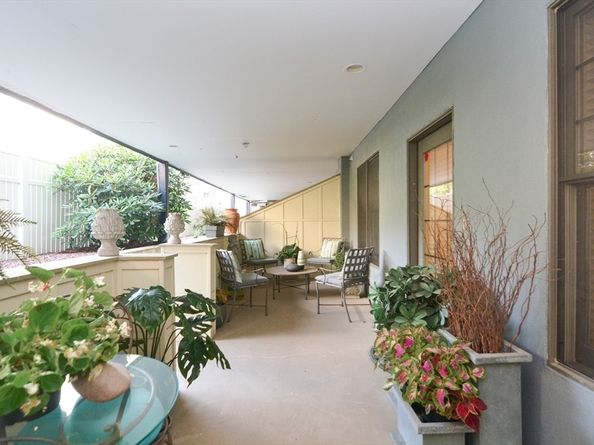 1306 Columbia Rd 1C, Boston MA 02127