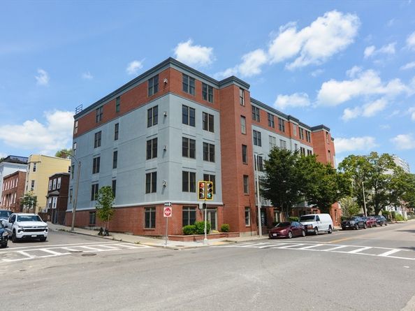 1306 Columbia Rd 1C, Boston MA 02127