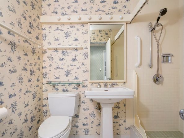 180 Beacon Street 6AB, Boston MA 02116