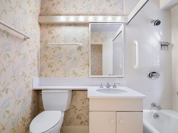 180 Beacon Street 6AB, Boston MA 02116
