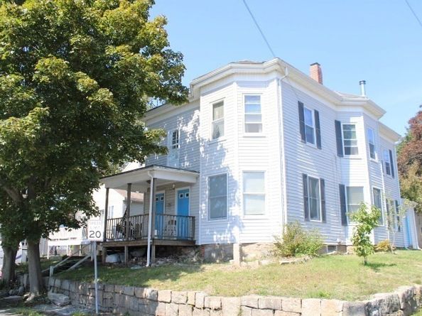 78 Grove St, Gloucester MA 01930