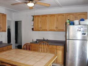 78 Grove St, Gloucester MA 01930