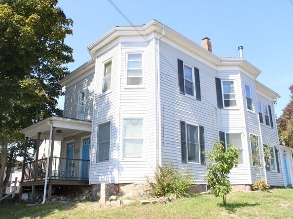 78 Grove St, Gloucester MA 01930