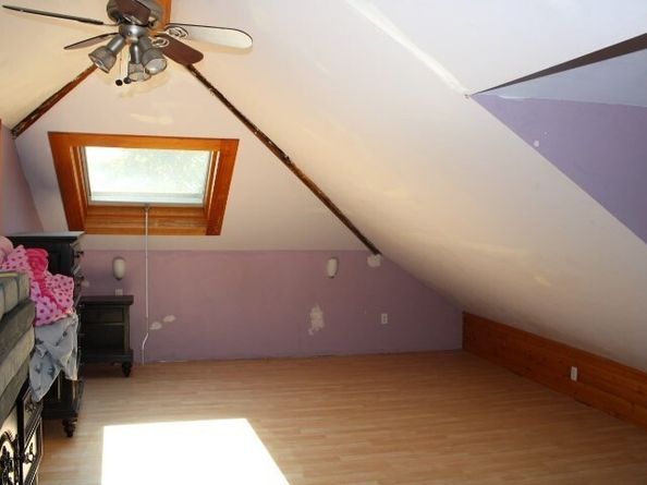 78 Grove St, Gloucester MA 01930