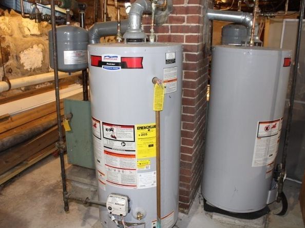 78 Grove St, Gloucester MA 01930