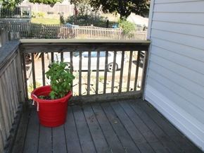 78 Grove St, Gloucester MA 01930