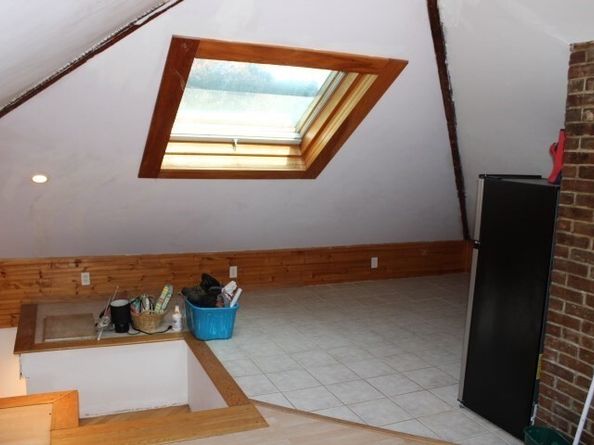 78 Grove St, Gloucester MA 01930