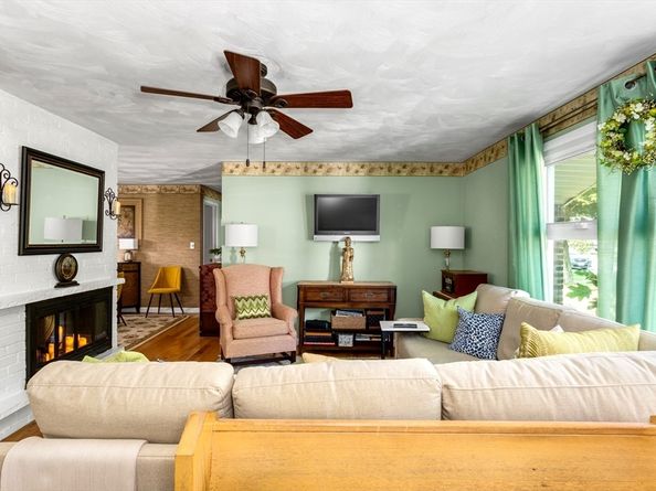 232 Bates Rd, Brockton MA 02302