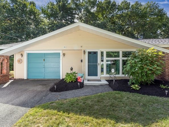 232 Bates Rd, Brockton MA 02302