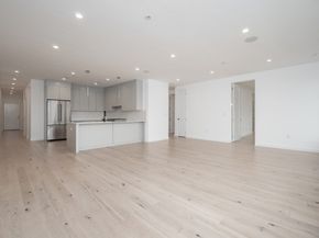 340 West 2nd Street 19, Boston MA 02127