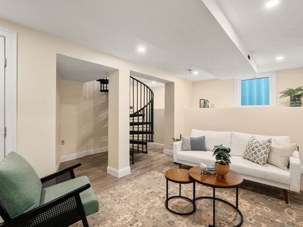 28 Waltham Street B, Maynard MA 01754