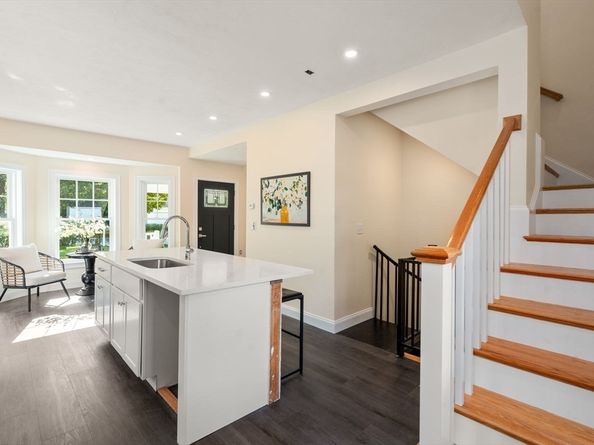 28 Waltham Street B, Maynard MA 01754