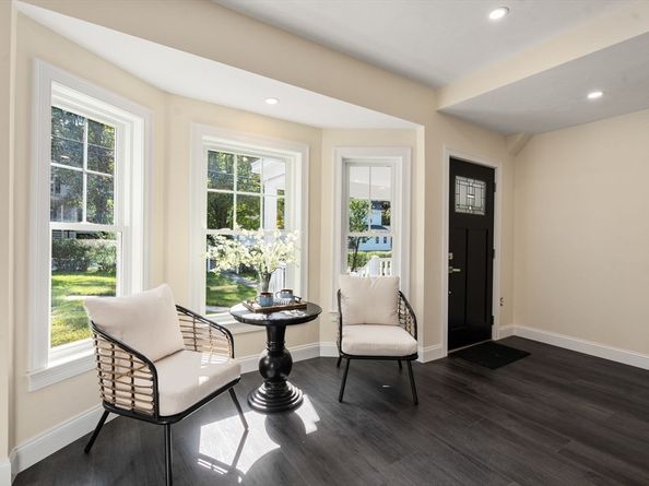 28 Waltham Street B, Maynard MA 01754