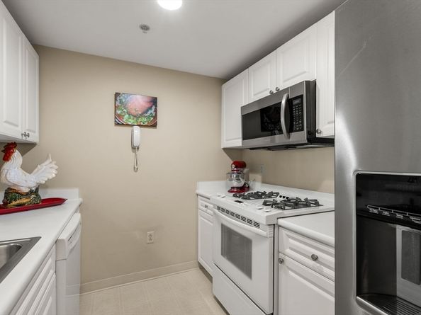 1 Nassau St 1103, Boston MA 02111