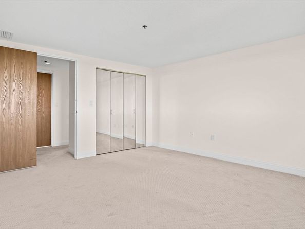 200 Burkhall 803, Weymouth MA 02190