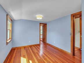 210 Barton Rd, Stow MA 01775