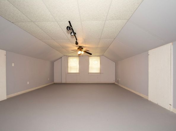 90 Shore Ave, Quincy MA 02169