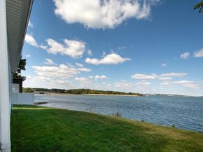 90 Shore Ave, Quincy MA 02169