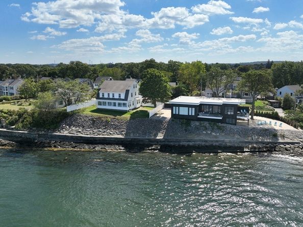 90 Shore Ave, Quincy MA 02169