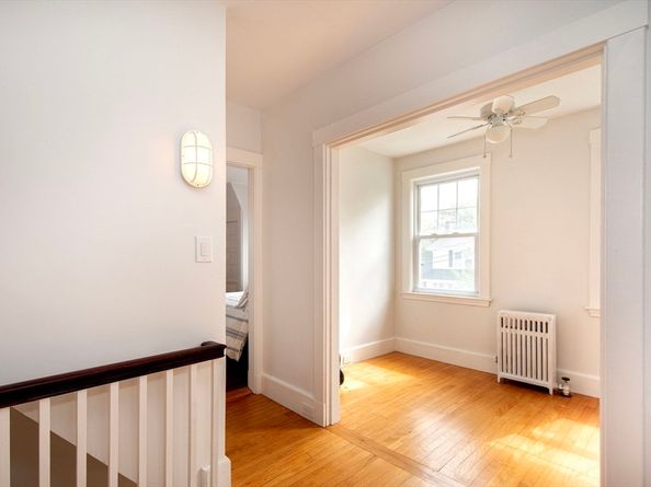 90 Shore Ave, Quincy MA 02169