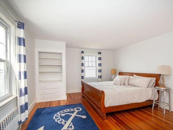 90 Shore Ave, Quincy MA 02169