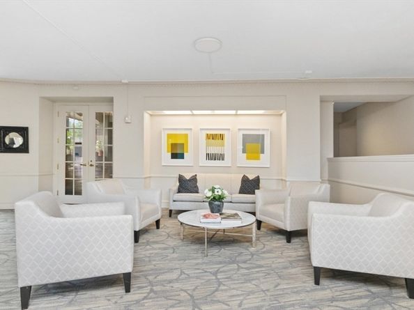 280 Boylston St PH10, Newton MA 02467